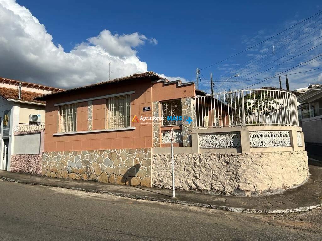 Casa à venda no Centro: 