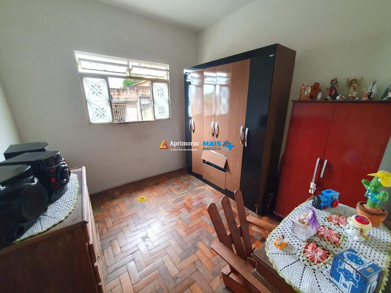 Casa à venda no Centro: 