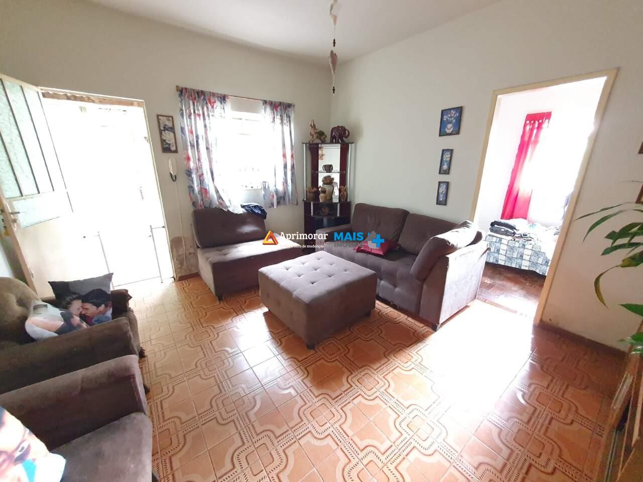 Casa à venda no Centro: 