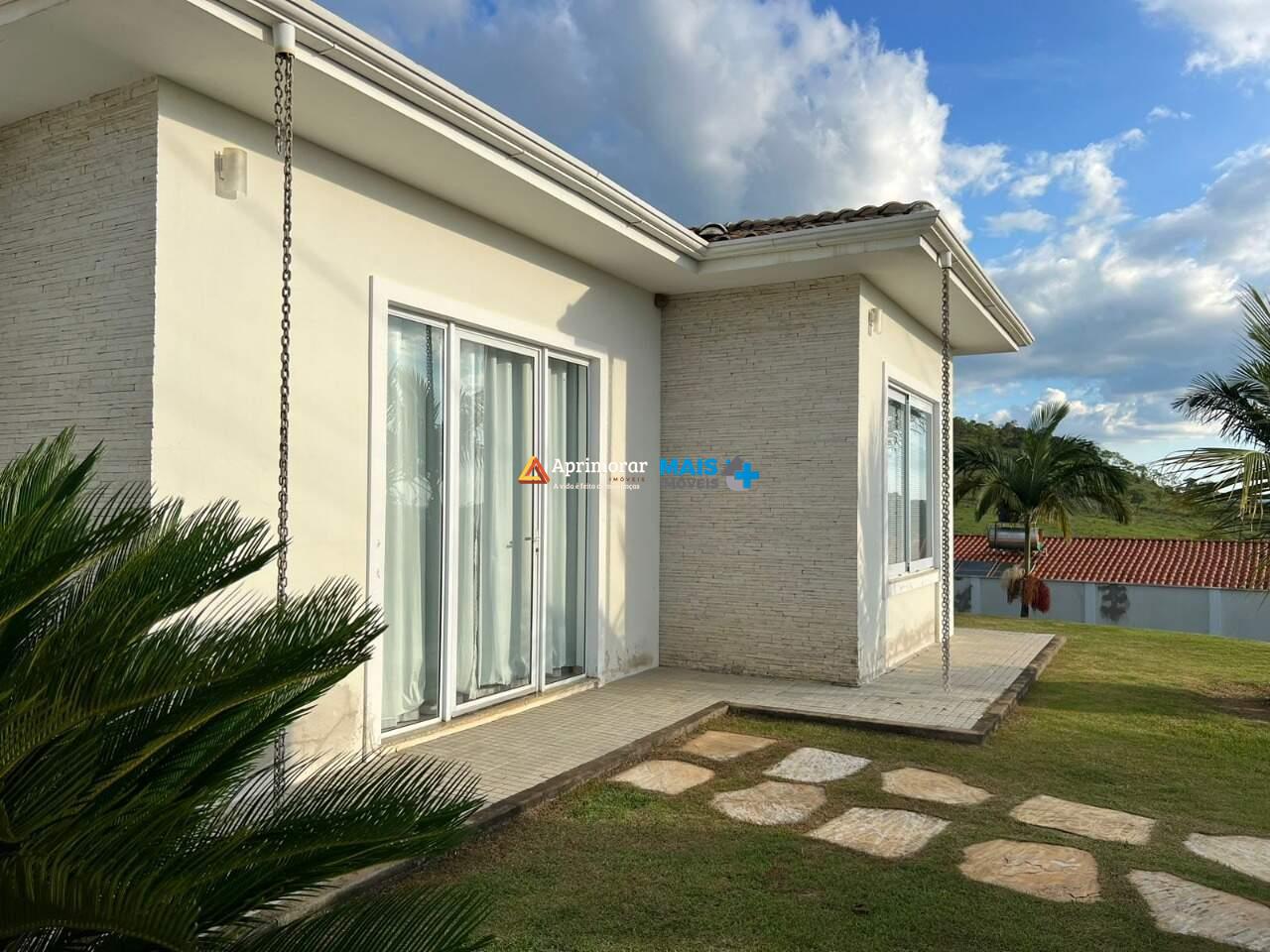 Casa em condomínio à venda no Condomínio Villa Bella: 