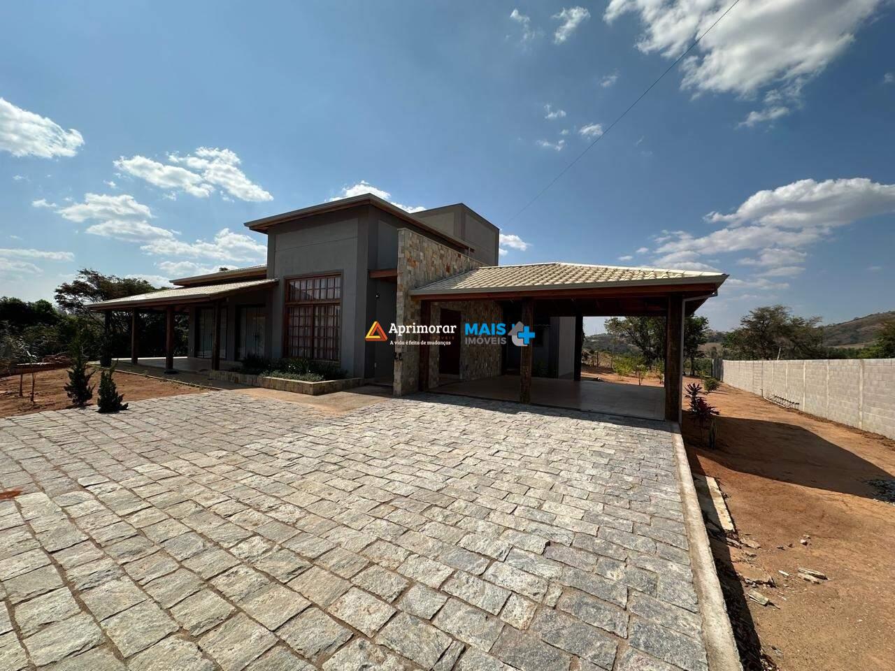 Casa à venda no Zona Rural: 