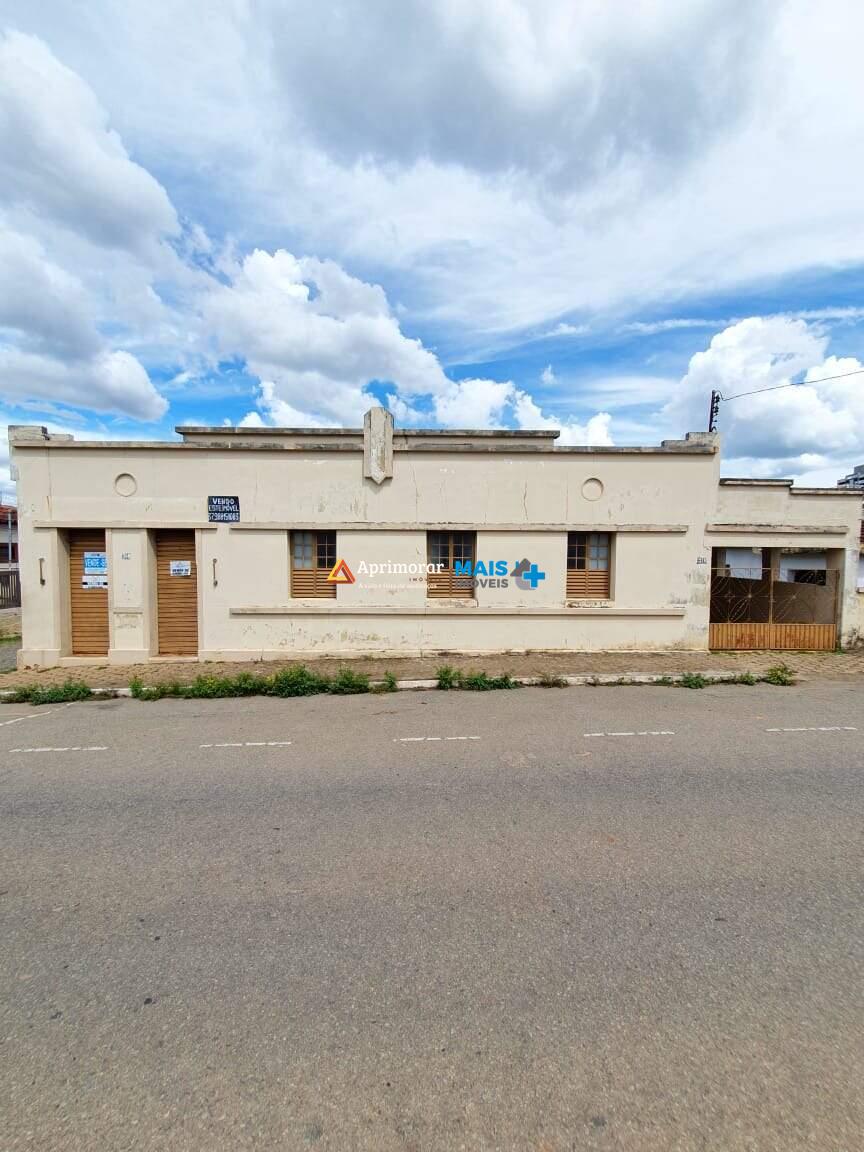 Casa à venda no Bairro Aparecida: 