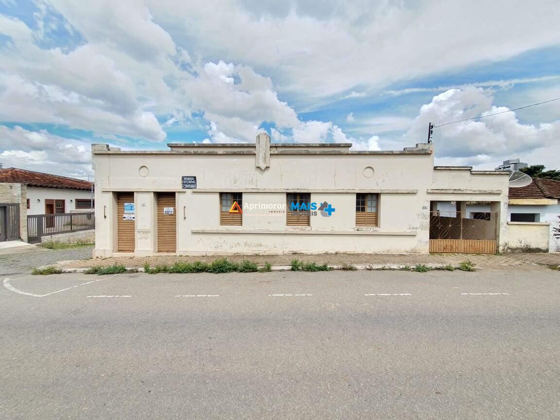 Casa à venda no Bairro Aparecida: 