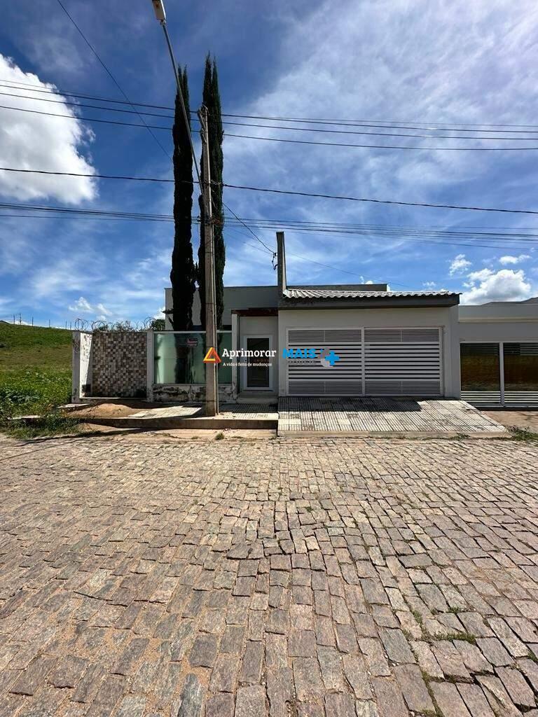Casa à venda no Sinhaninha: 