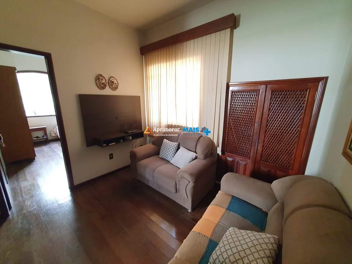 Casa à venda no Centro: 