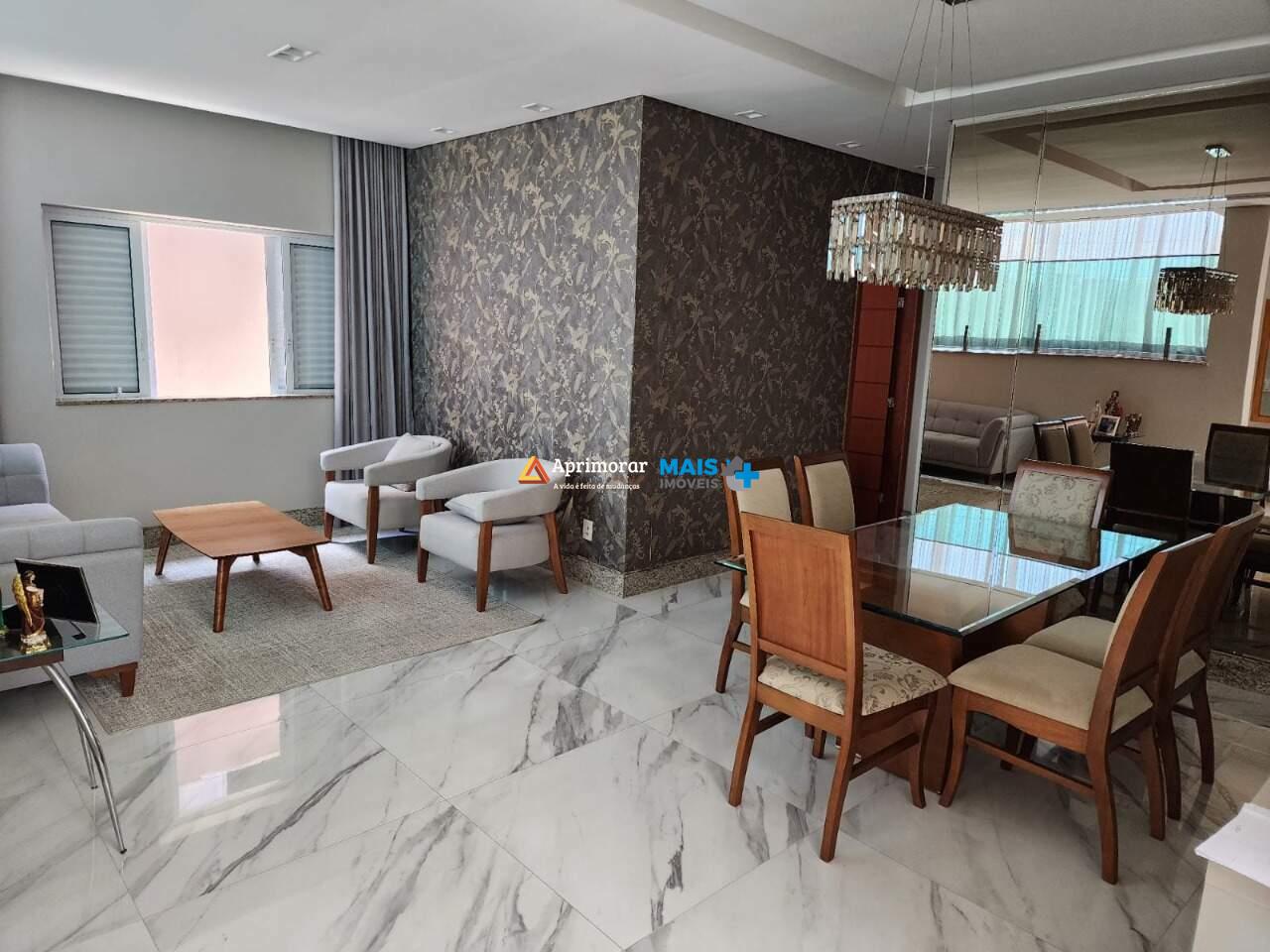 Casa à venda no Centro: 