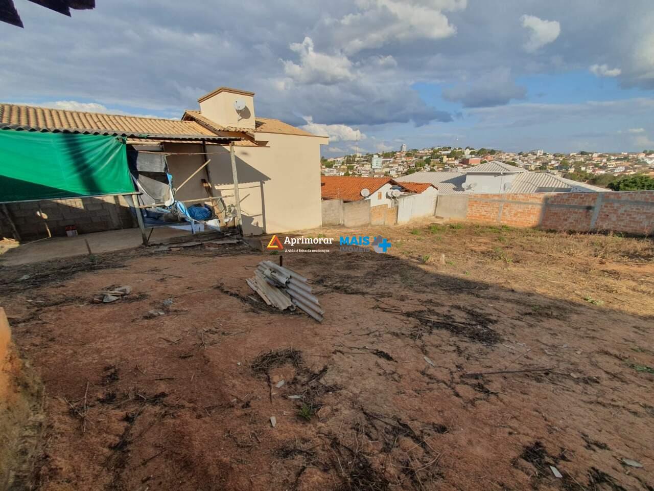 Lote à venda no Acácio Ribeiro: 