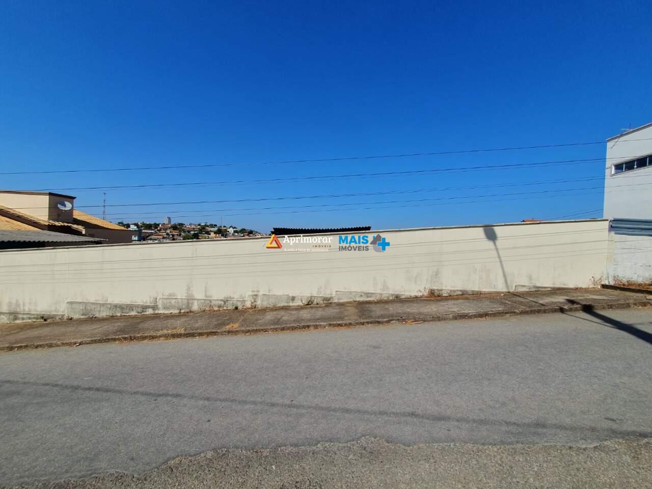 Lote à venda no Acácio Ribeiro: 