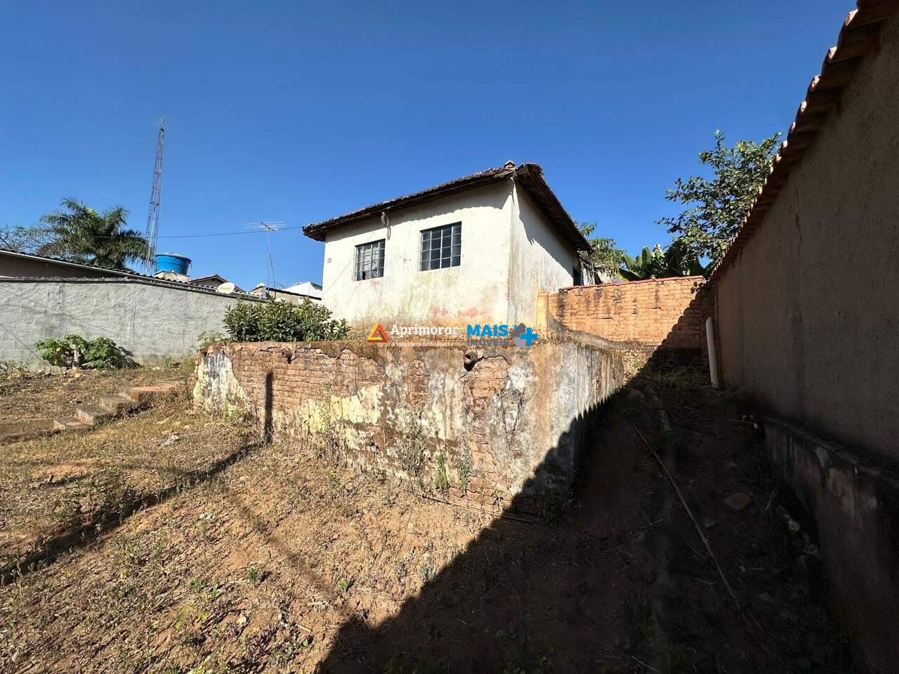 Lote Comercial à venda no Centro: 