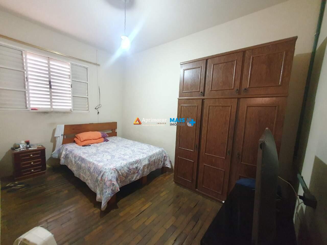 Casa à venda no Centro: 