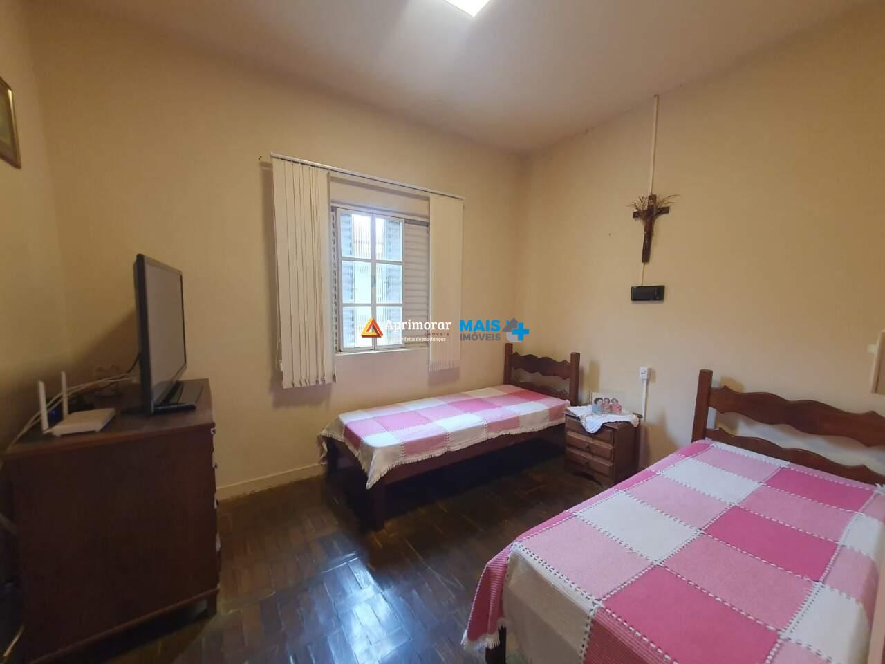 Casa à venda no Centro: 