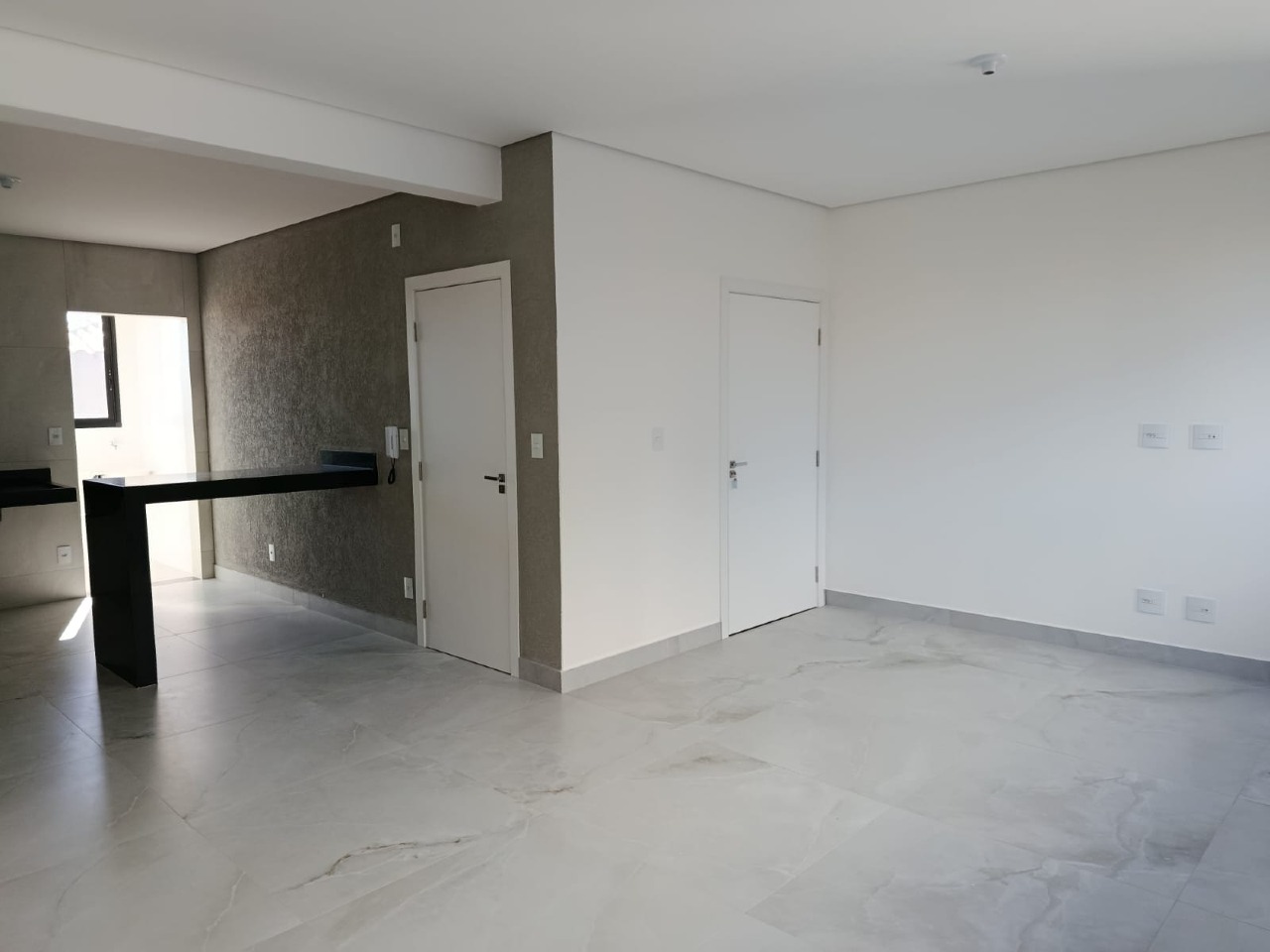 Apartamento à venda no Sinhaninha: 