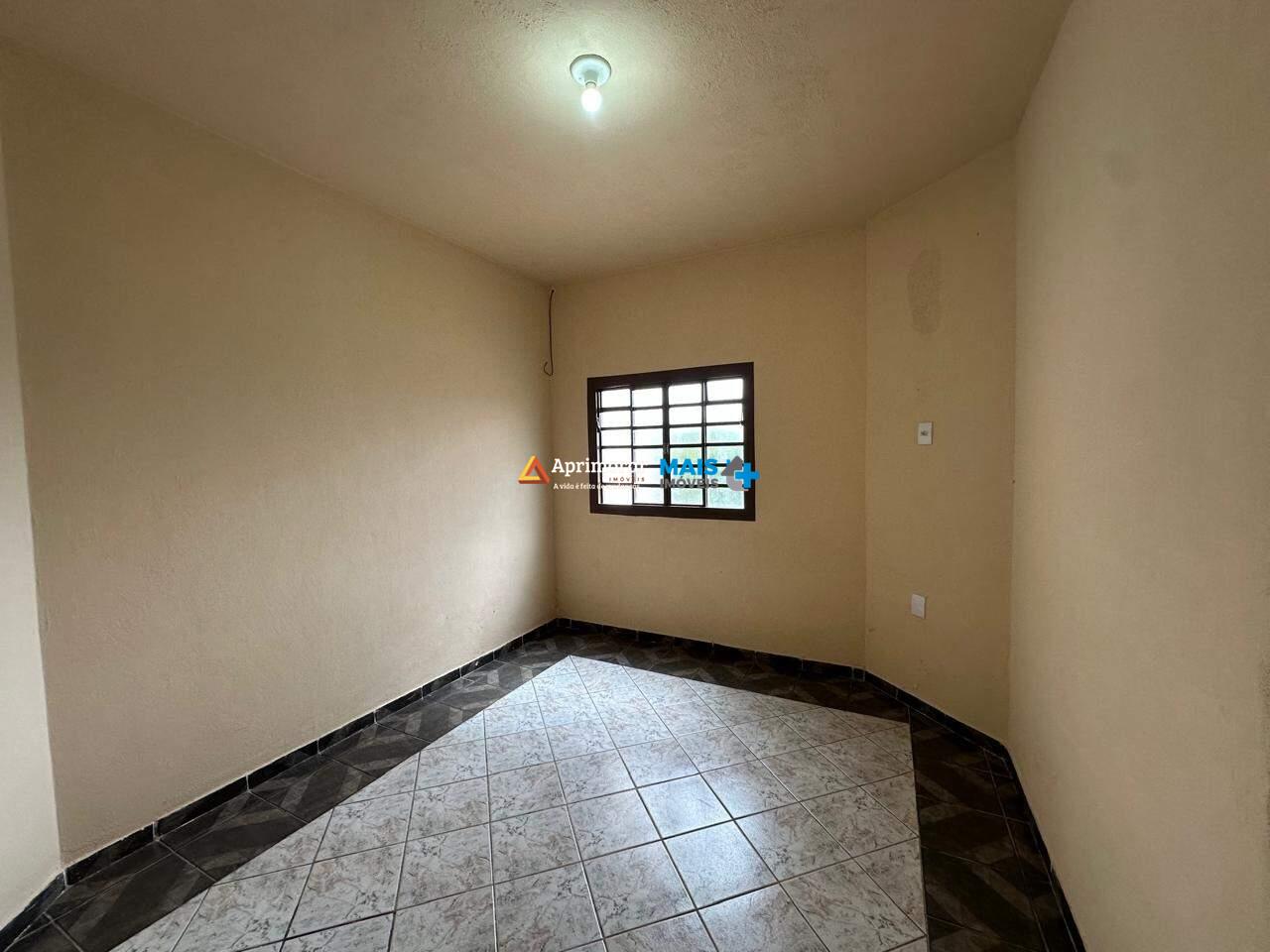 Casa à venda no Bandeirantes: 