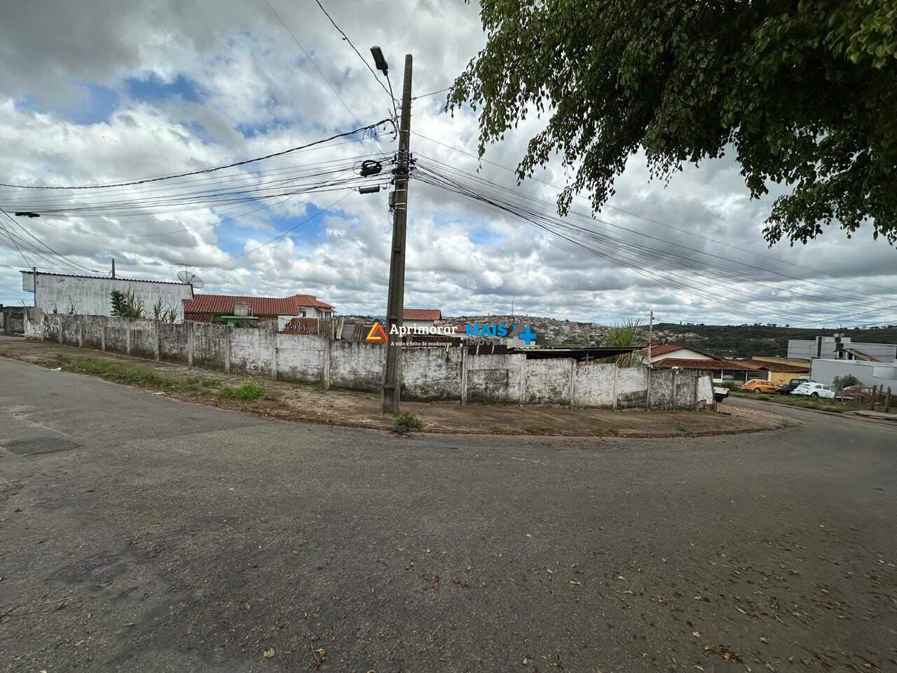 Lote à venda no Segredo: 