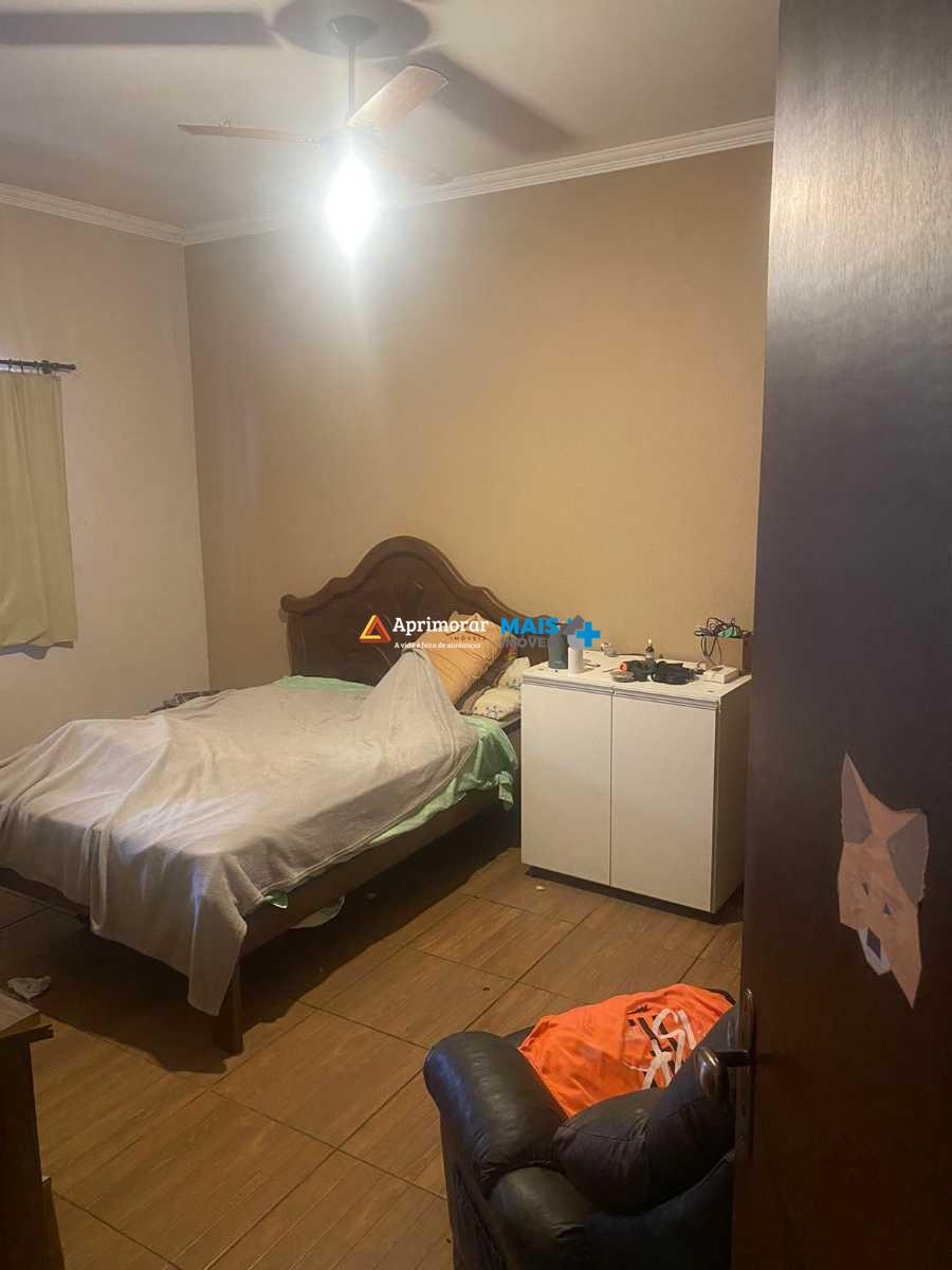 Casa à venda no Sinhaninha: 