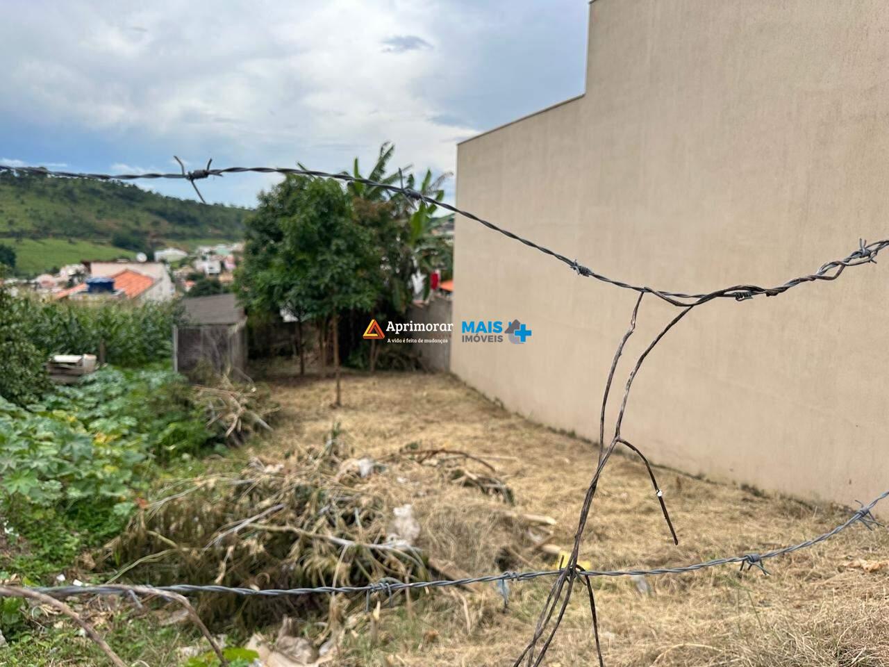 Lote à venda no Bandeirantes: 