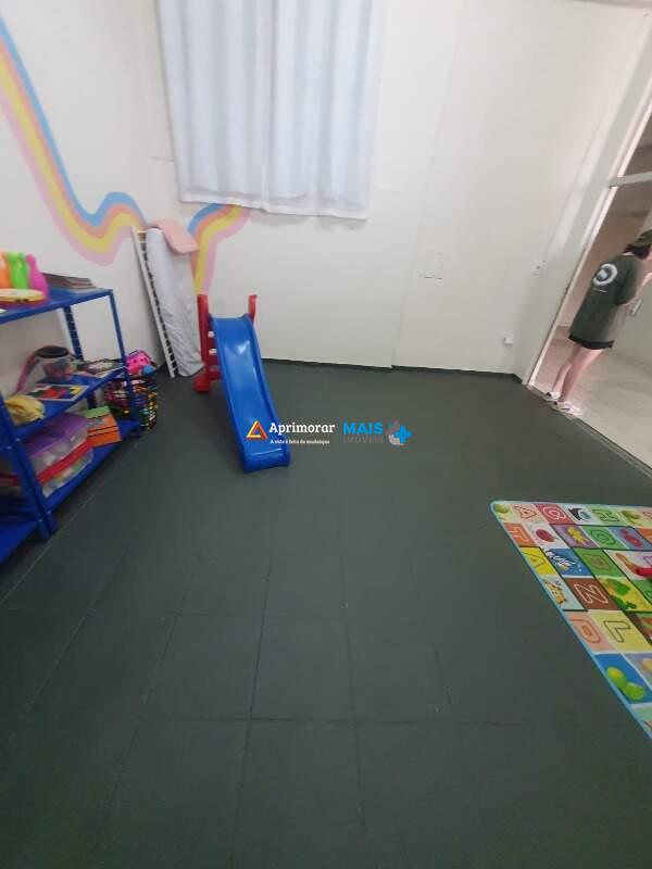 Sala para aluguel no Centro: 