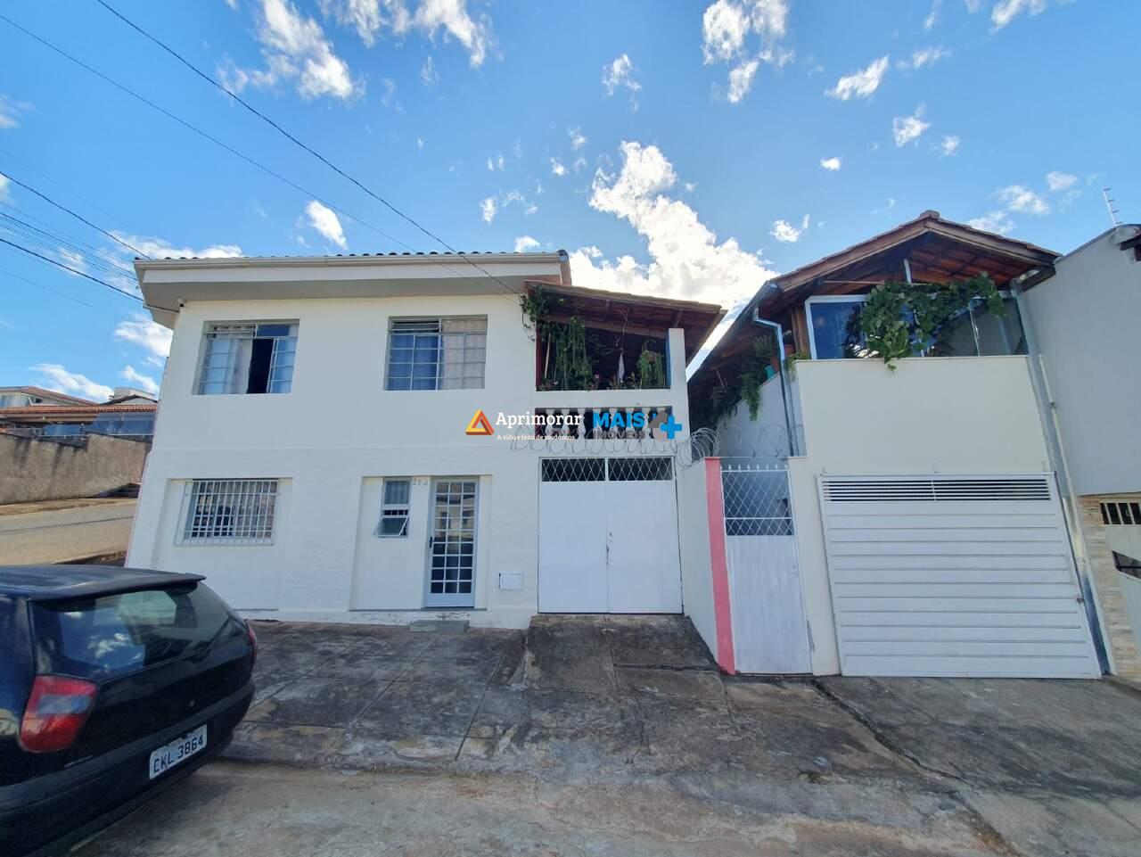 Casa Duplex à venda no Acácio Ribeiro: 