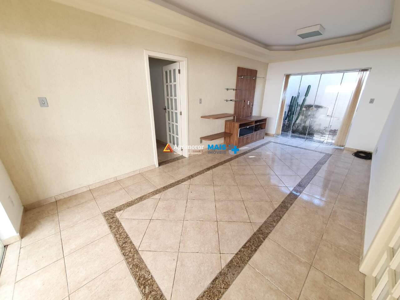 Casa à venda no Sinhaninha: 