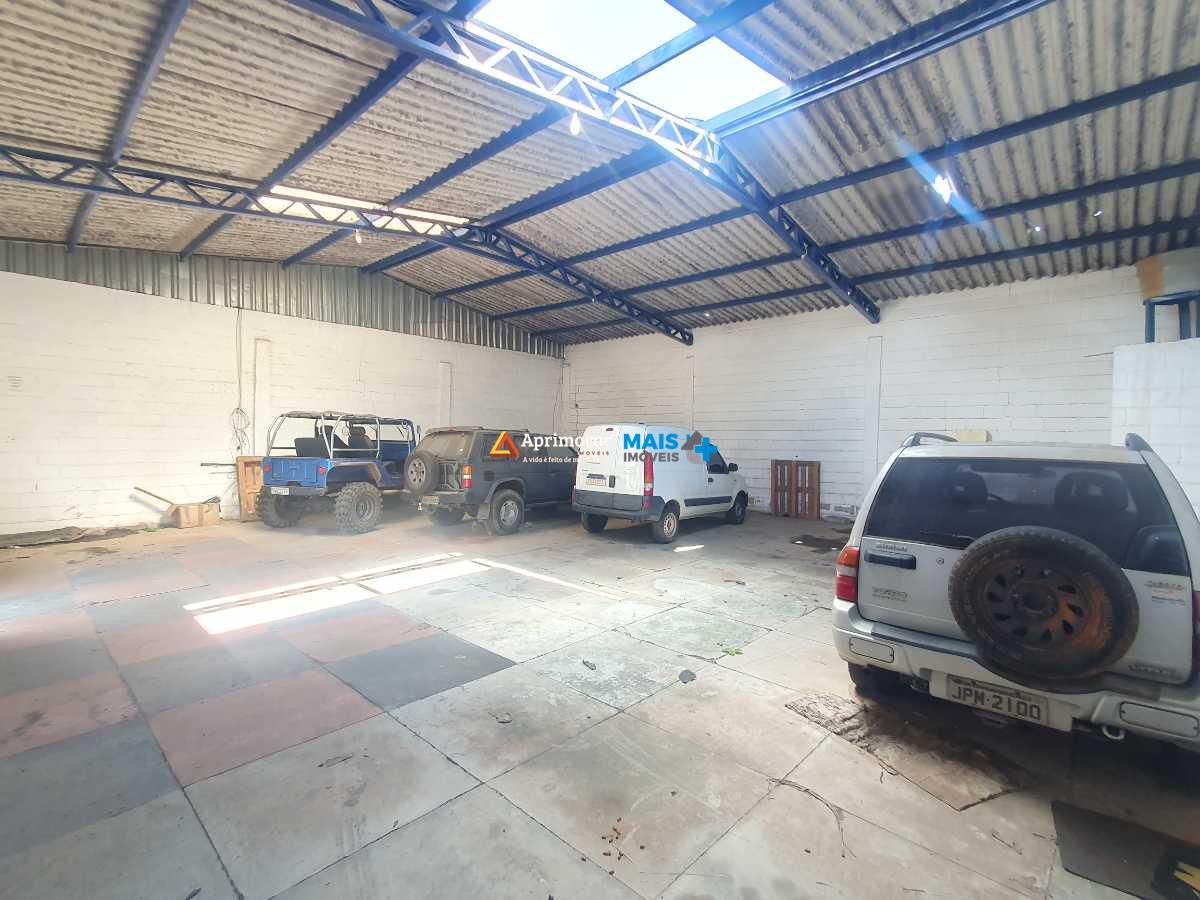 Galpão à venda no Chácara dos Areões: 