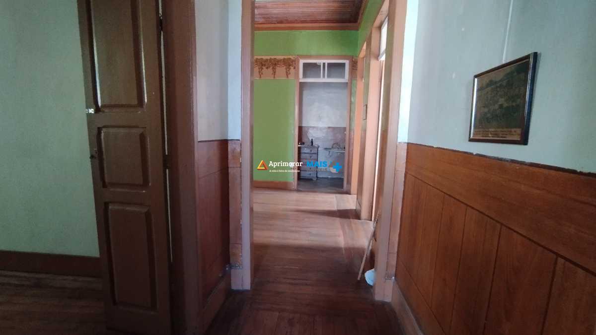 Casa à venda no Centro: 