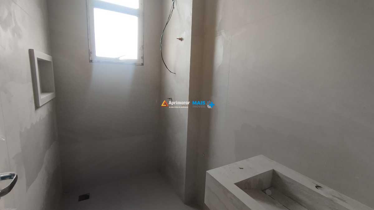 Cobertura Duplex para aluguel no Sinhaninha: 