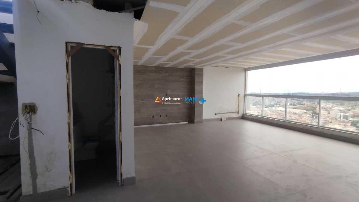 Cobertura Duplex à venda no Sinhaninha: 