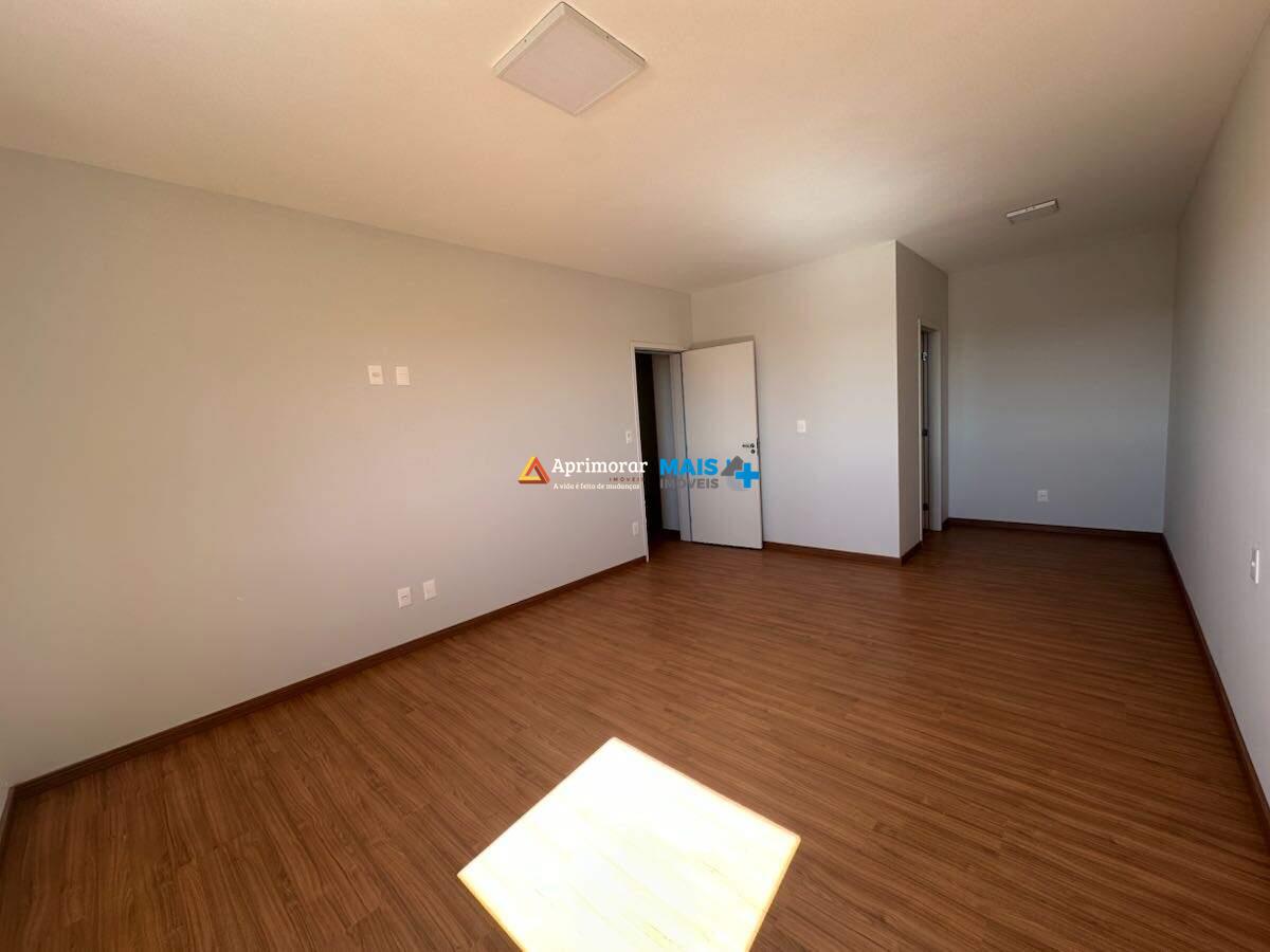 Apartamento à venda no Sinhaninha: 