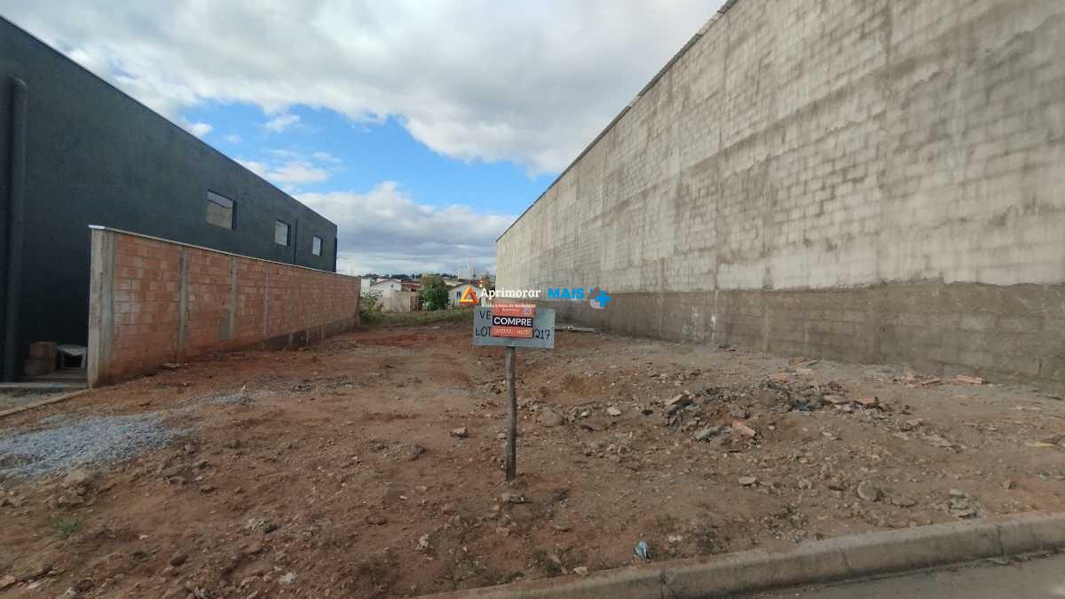 Lote à venda no Dona Neném Campos: 