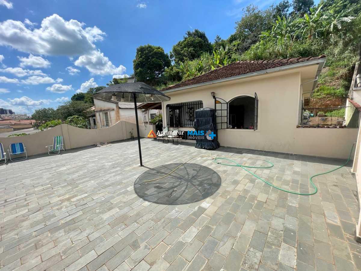 Casa à venda no Cabrais: 