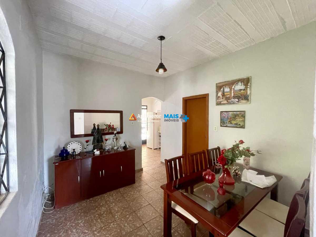 Casa à venda no Cabrais: 