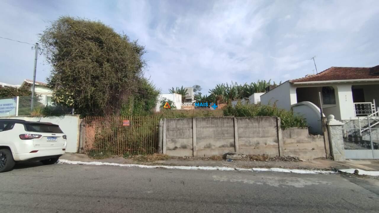 Lote à venda no Sinhaninha: 