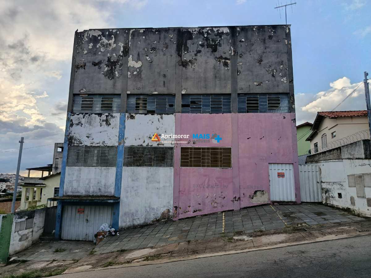 Galpão à venda no Alto São Sebastião: 