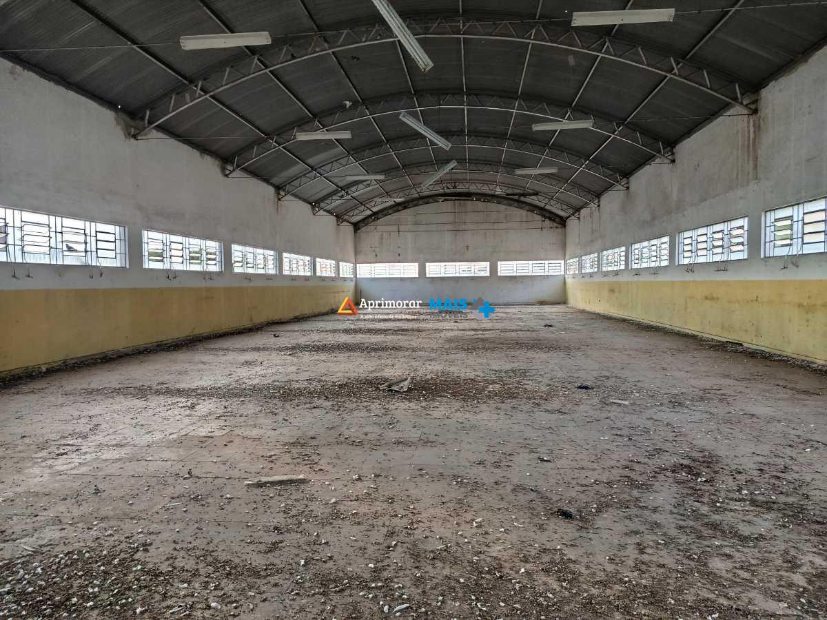 Galpão à venda no Alto São Sebastião: 