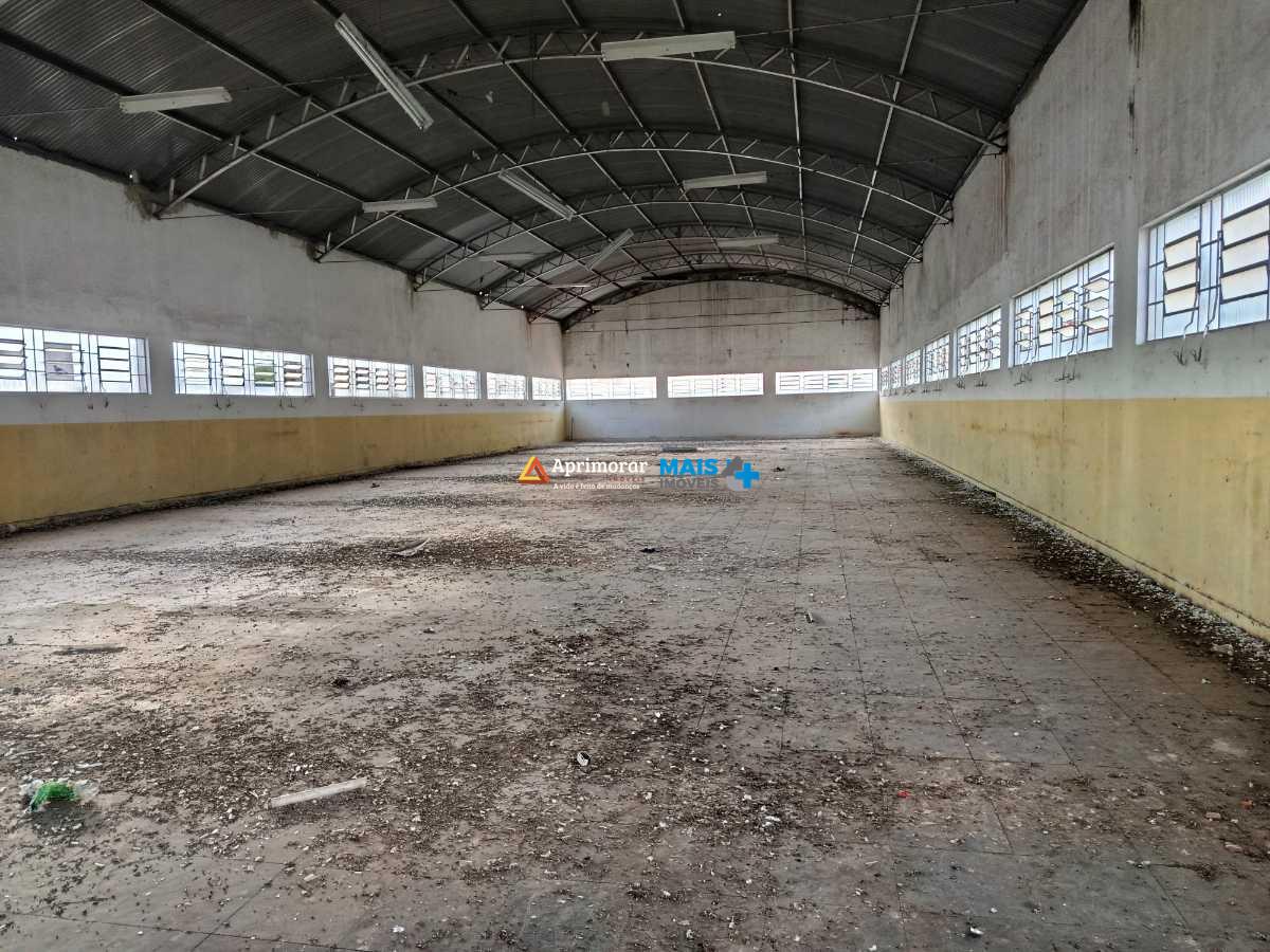 Galpão à venda no Alto São Sebastião: 