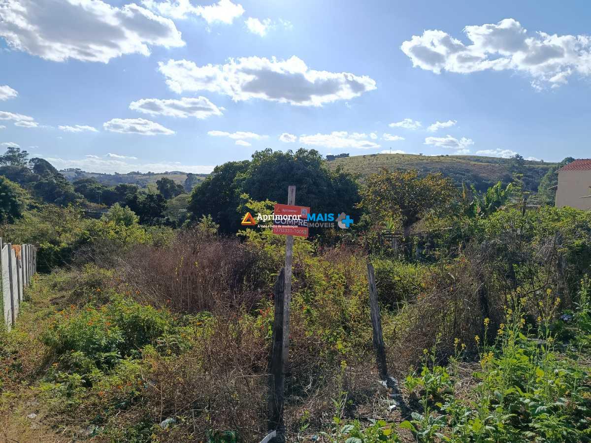 Lote à venda no São Geraldo: 