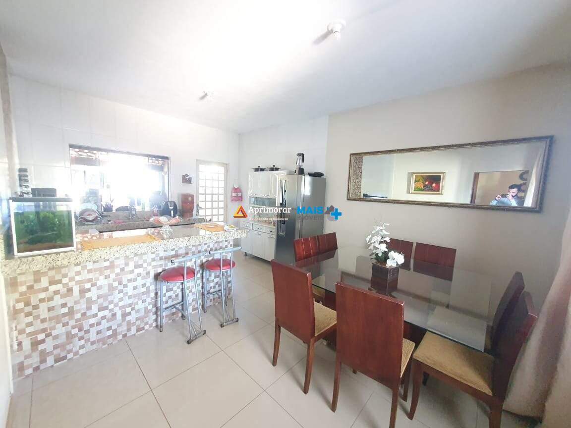 Casa à venda no Triângulo: 