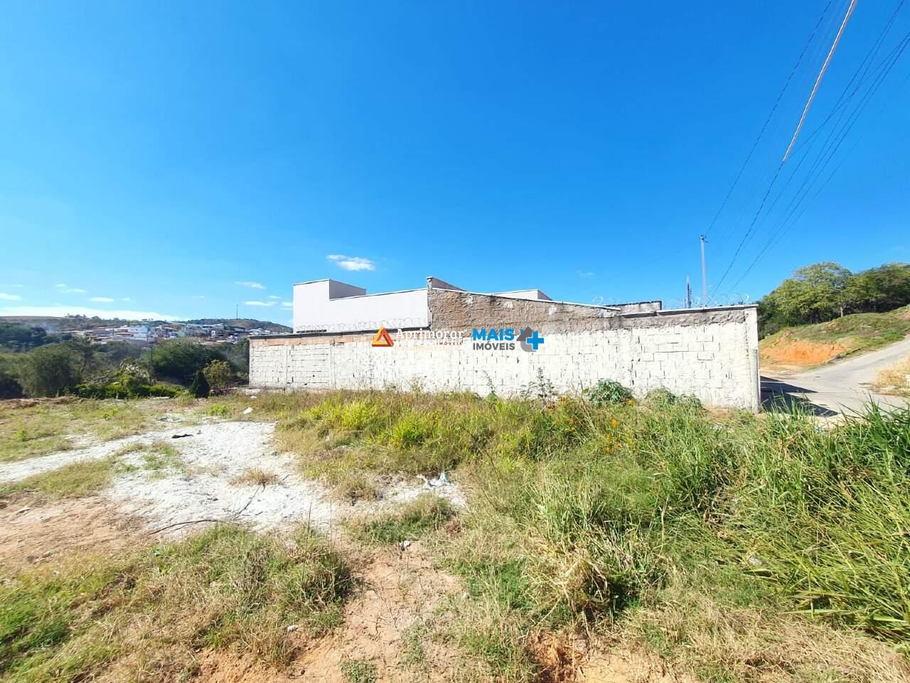 Lote à venda no Elias Raimundo: 