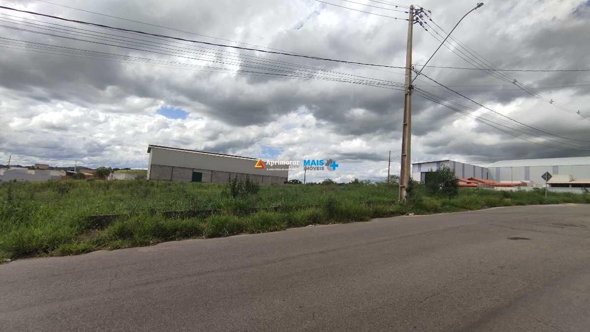 Lote à venda no Distrito Industrial Benedito Landim: 