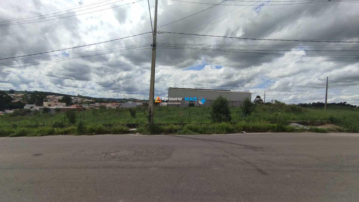 Lote à venda no Distrito Industrial Benedito Landim: 