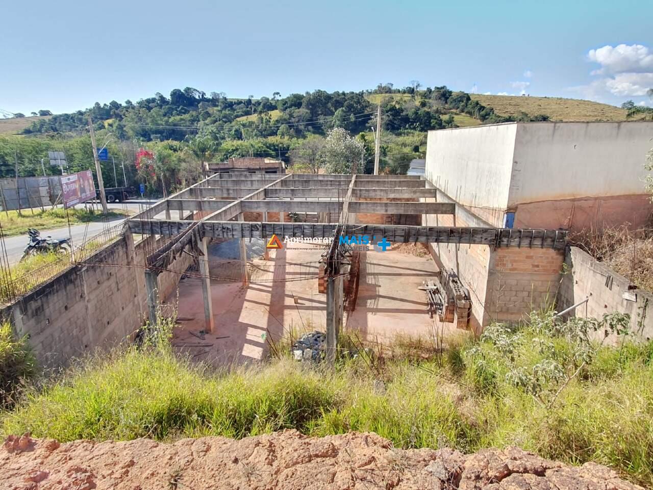 Galpão à venda no Portal das Oliveiras: 