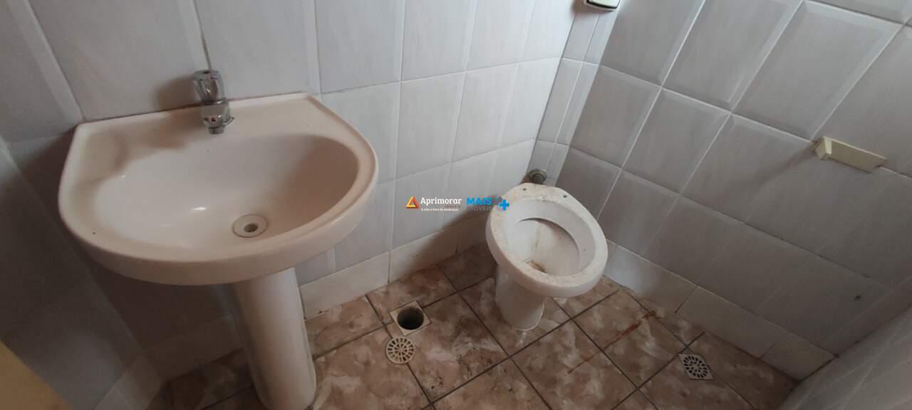 Sala para aluguel no Centro: 