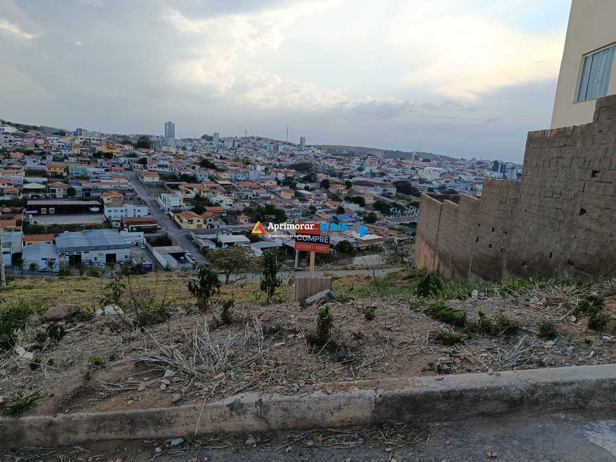 Lote à venda no Monte Cristo: 