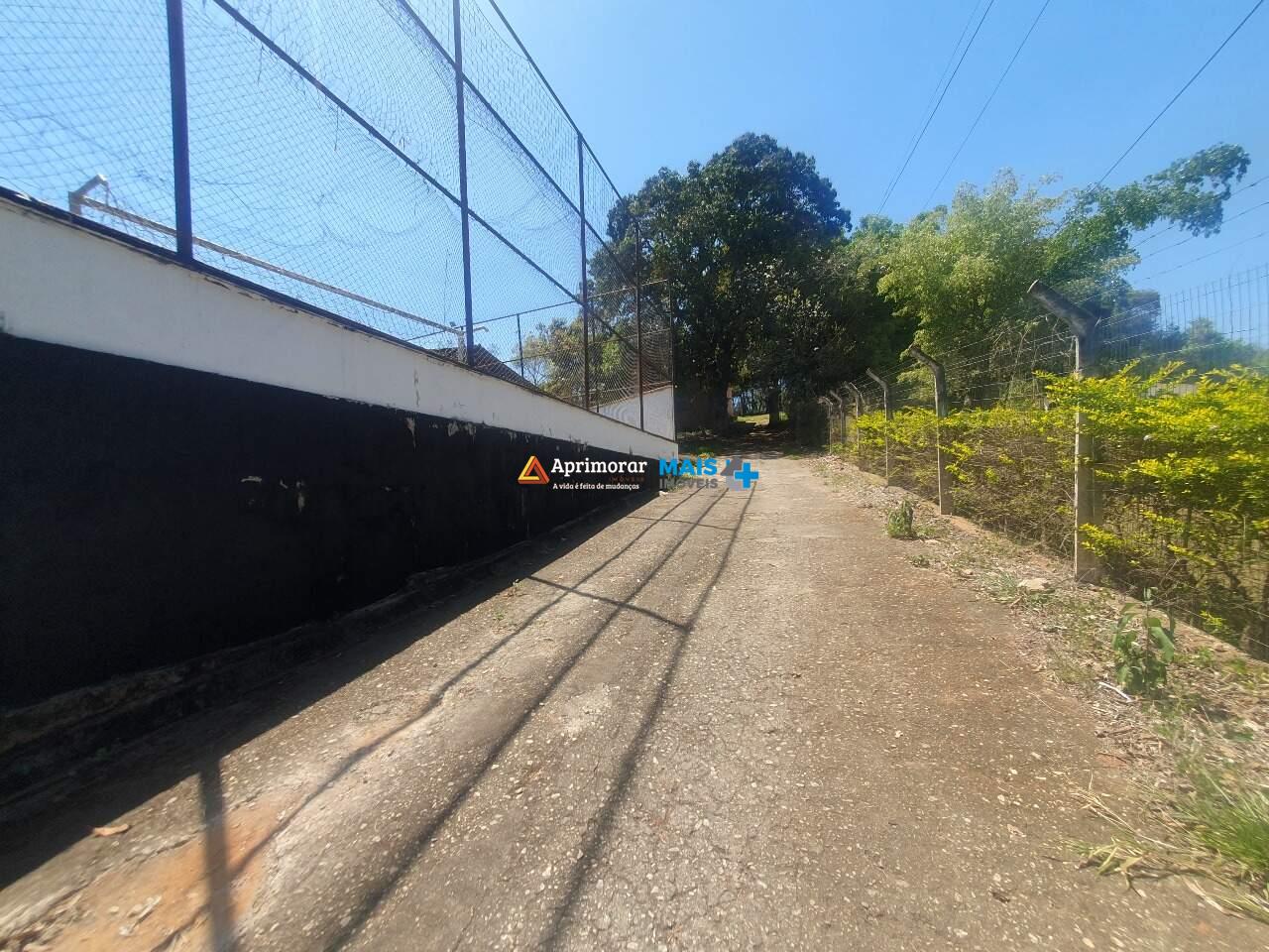 Ponto Comercial para aluguel no Santa Maria: 