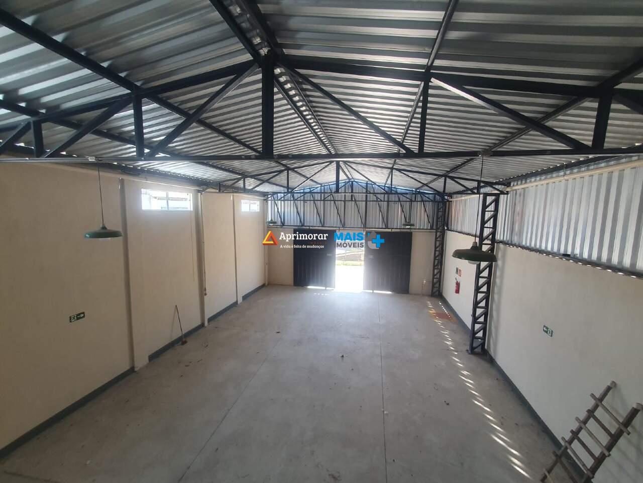 Galpão para aluguel no Centro: 