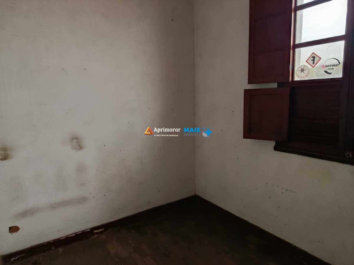 Casa à venda no Centro: 