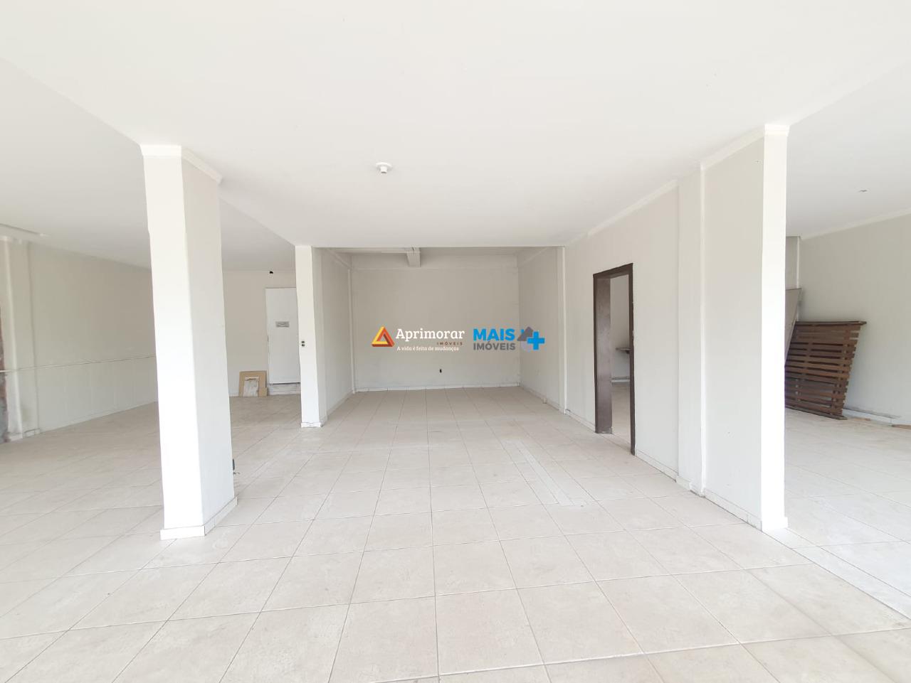 Loja para aluguel no Chácara dos Areões: 