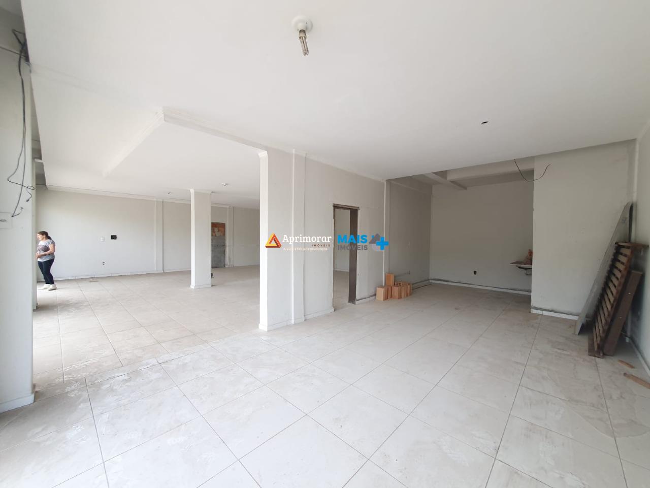 Loja para aluguel no Chácara dos Areões: 