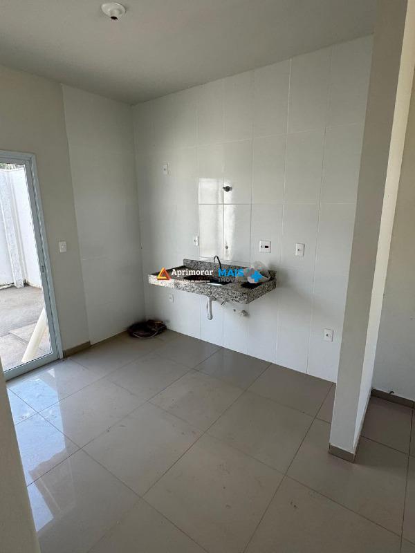 Casa em condomínio à venda no Santa Maria: 