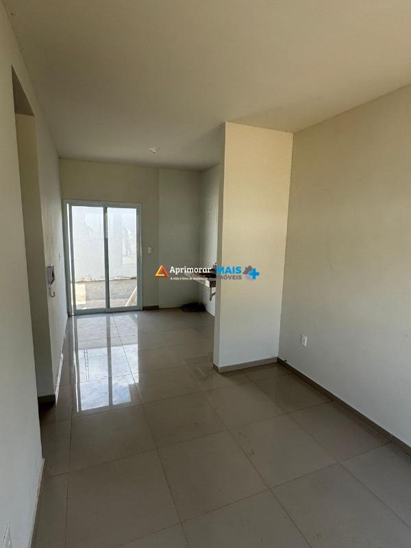 Casa em condomínio à venda no Santa Maria: 